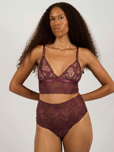 Underprotection bralette i farven bordeaux lavet af genanvendt polyamid 