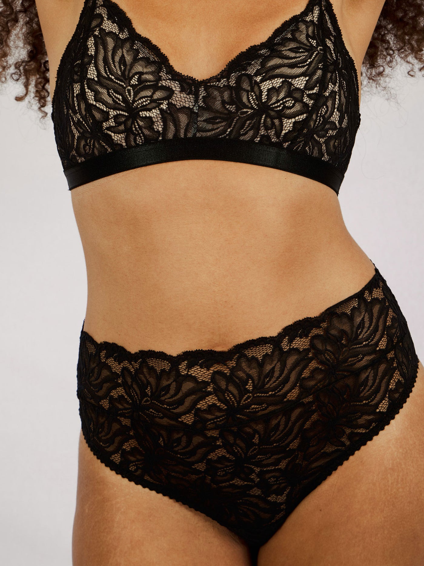 VERA HIGH BRIEFS BLACK